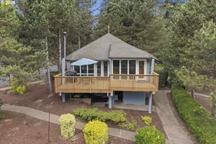 15060 SW Village Ln, Beaverton, OR 97007 - Photo 35