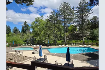 15060 SW Village Ln, Beaverton, OR 97007 - Photo 37