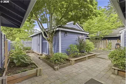 15060 SW Village Ln, Beaverton, OR 97007 - Photo 27