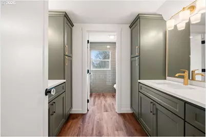 718 W 19th St, Vancouver, WA 98660 - Photo 29