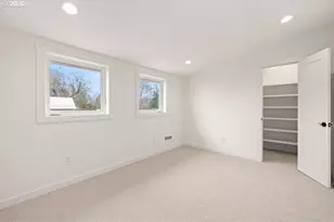 718 W 19th St, Vancouver, WA 98660 - Photo 39