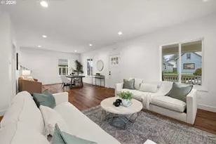 718 W 19th St, Vancouver, WA 98660 - Photo 5