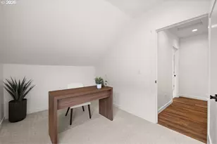 718 W 19th St, Vancouver, WA 98660 - Photo 33