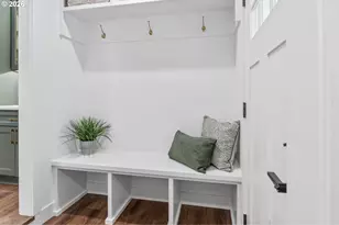 718 W 19th St, Vancouver, WA 98660 - Photo 17