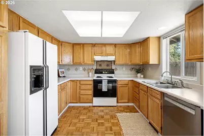 3843 Souza St, Eugene, OR 97402 - Photo 15