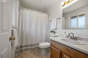 3843 Souza St, Eugene, OR 97402 - Photo 21