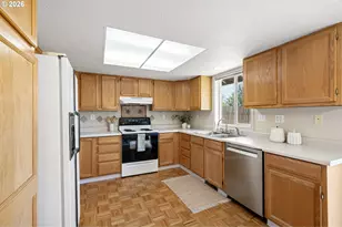 3843 Souza St, Eugene, OR 97402 - Photo 13