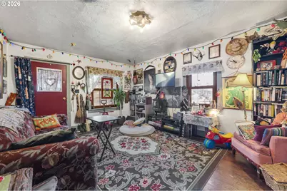 1601 SE 130th Ave, Portland, OR 97233 - Photo 7