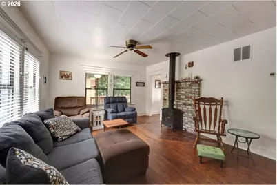 460 Alameda Ave, Astoria, OR 97103 - Photo 5