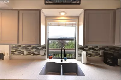 460 Alameda Ave, Astoria, OR 97103 - Photo 11