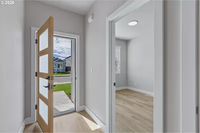618 SE 34th St, Battle Ground, WA 98604 - Photo 5