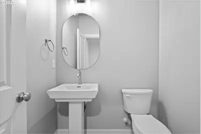 2469 NW 1st Dr, Gresham, OR 97030 - Photo 23