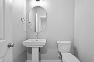 2469 NW 1st Dr, Gresham, OR 97030 - Photo 23