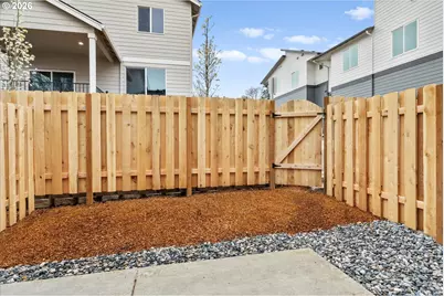 2469 NW 1st Dr, Gresham, OR 97030 - Photo 11