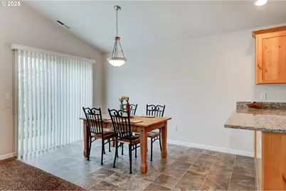 482 SE Isenberg St, Dallas, OR 97338 - Photo 27