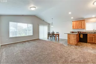 482 SE Isenberg St, Dallas, OR 97338 - Photo 25