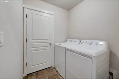 482 SE Isenberg St, Dallas, OR 97338 - Photo 37