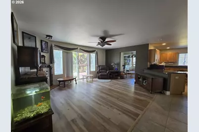 2984 NW Daysha Dr, Roseburg, OR 97471 - Photo 29
