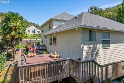 2984 NW Daysha Dr, Roseburg, OR 97471 - Photo 13