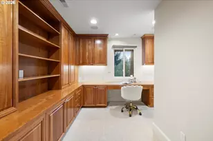 1616 S Greenwood Rd, Portland, OR 97219 - Photo 37