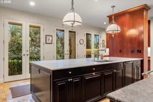 1616 S Greenwood Rd, Portland, OR 97219 - Photo 27