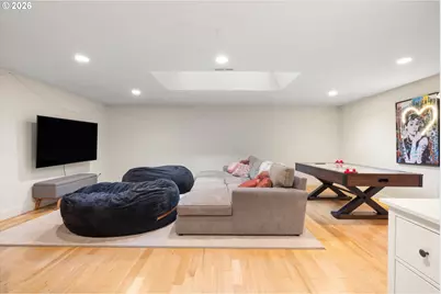 1616 S Greenwood Rd, Portland, OR 97219 - Photo 41