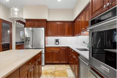 1616 S Greenwood Rd, Portland, OR 97219 - Photo 29