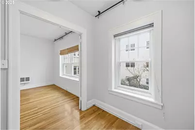 2015 NW Flanders St #214, Portland, OR 97209 - Photo 27