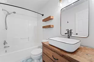 15820 NE Beech St, Portland, OR 97230 - Photo 23