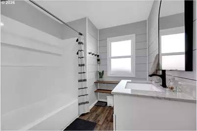 1355 Juniper St, Junction City, OR 97448 - Photo 27