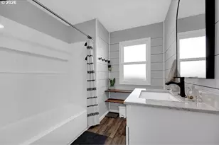 1355 Juniper St, Junction City, OR 97448 - Photo 27