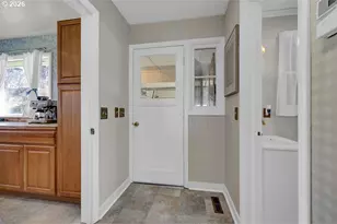 1355 Juniper St, Junction City, OR 97448 - Photo 17