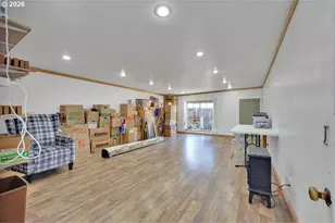 1355 Juniper St, Junction City, OR 97448 - Photo 31