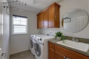 13790 NW Payne Dr, Portland, OR 97229 - Photo 25