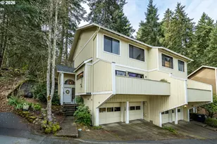 3818 Colony Oaks Dr, Eugene, OR 97405 - Photo 1