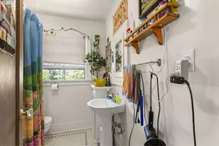 922 934 SE 40th Ave, Portland, OR 97214 - Photo 13