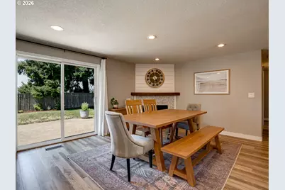4667 NW Tumalo Ct, Portland, OR 97229 - Photo 9