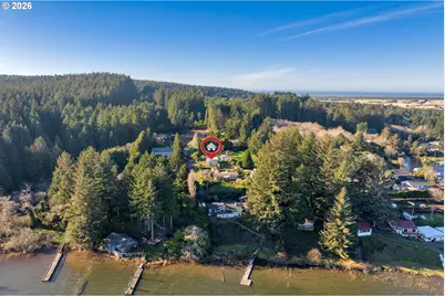 4817 Laguna Ave, Dunes City, OR 97493 - Photo 45