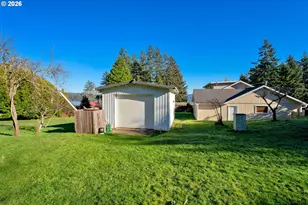 4817 Laguna Ave, Dunes City, OR 97493 - Photo 33