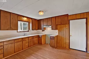 4817 Laguna Ave, Dunes City, OR 97493 - Photo 13