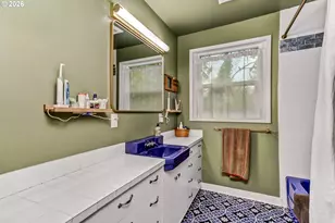 8625 SW 10th Ave, Portland, OR 97219 - Photo 19