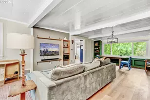 8625 SW 10th Ave, Portland, OR 97219 - Photo 9