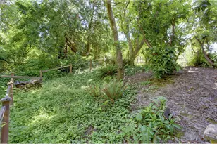 8625 SW 10th Ave, Portland, OR 97219 - Photo 39
