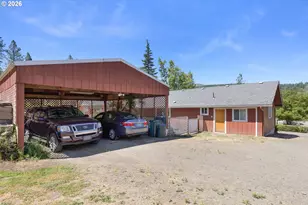 3301 Colonial Rd, Roseburg, OR 97471 - Photo 41