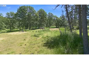 3301 Colonial Rd, Roseburg, OR 97471 - Photo 37
