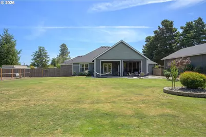 5670 SE Riverside Dr, McMinnville, OR 97128 - Photo 39