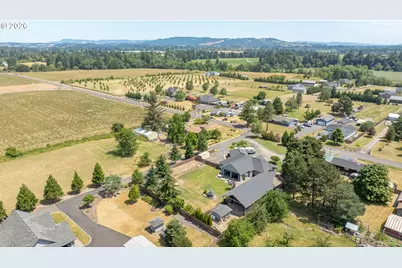 5670 SE Riverside Dr, McMinnville, OR 97128 - Photo 45
