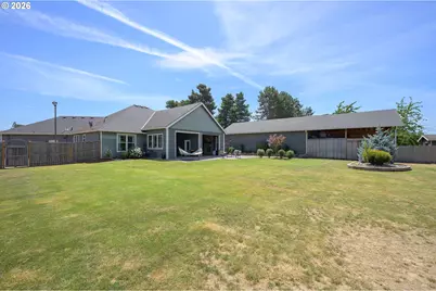 5670 SE Riverside Dr, McMinnville, OR 97128 - Photo 29
