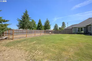 5670 SE Riverside Dr, McMinnville, OR 97128 - Photo 37