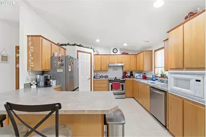 95496 Highway 42, Coos Bay, OR 97420 - Photo 23